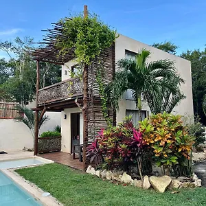 Ahal, Aparthotel Chemuyil