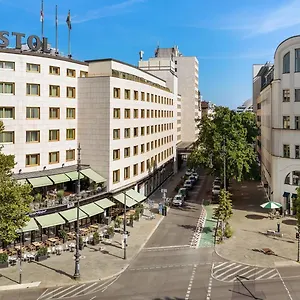 Bristol ***** Berlin